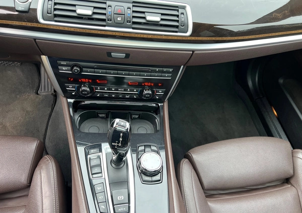 BMW Seria 5 cena 120000 przebieg: 160000, rok produkcji 2016 z Radom małe 352